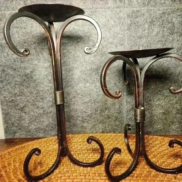 Stupendous Home Decor Metal Candle Stands Made In India - Picture 2 of 5